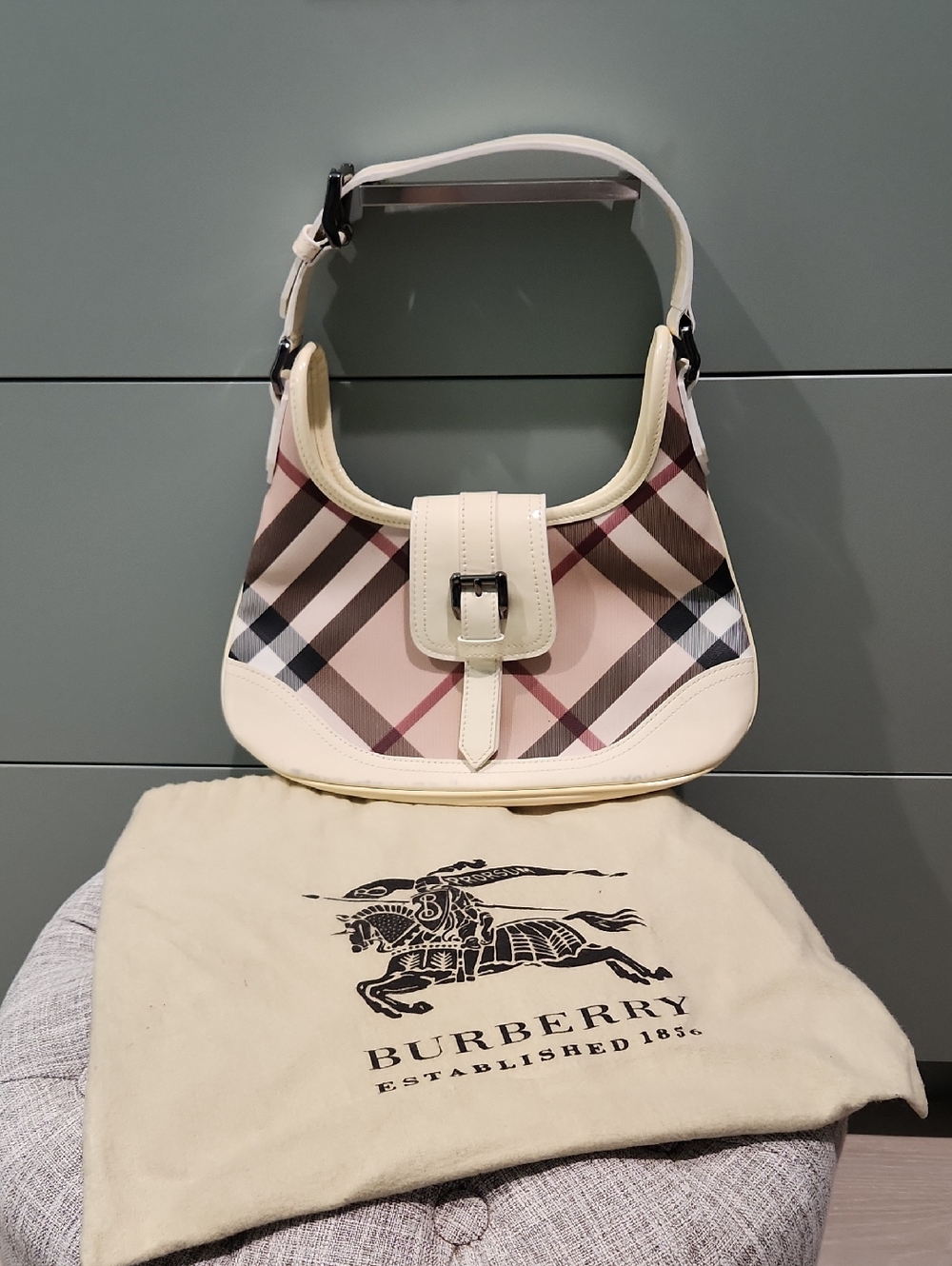 Burberry Brooke Hobo White Patent Leather Bag